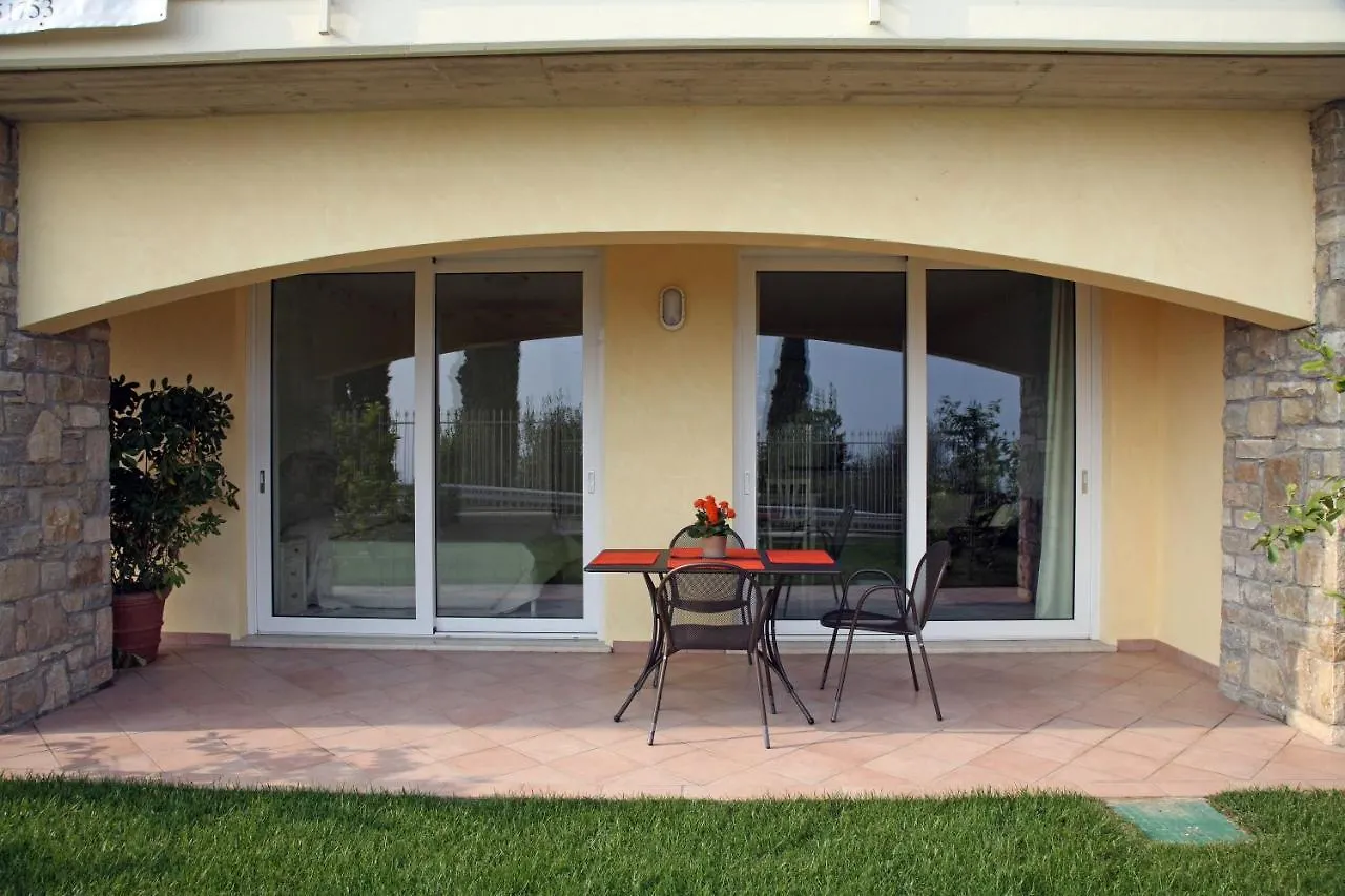 Apartament I Limoni Del Rustichel Toscolano Maderno 0*,  Włochy